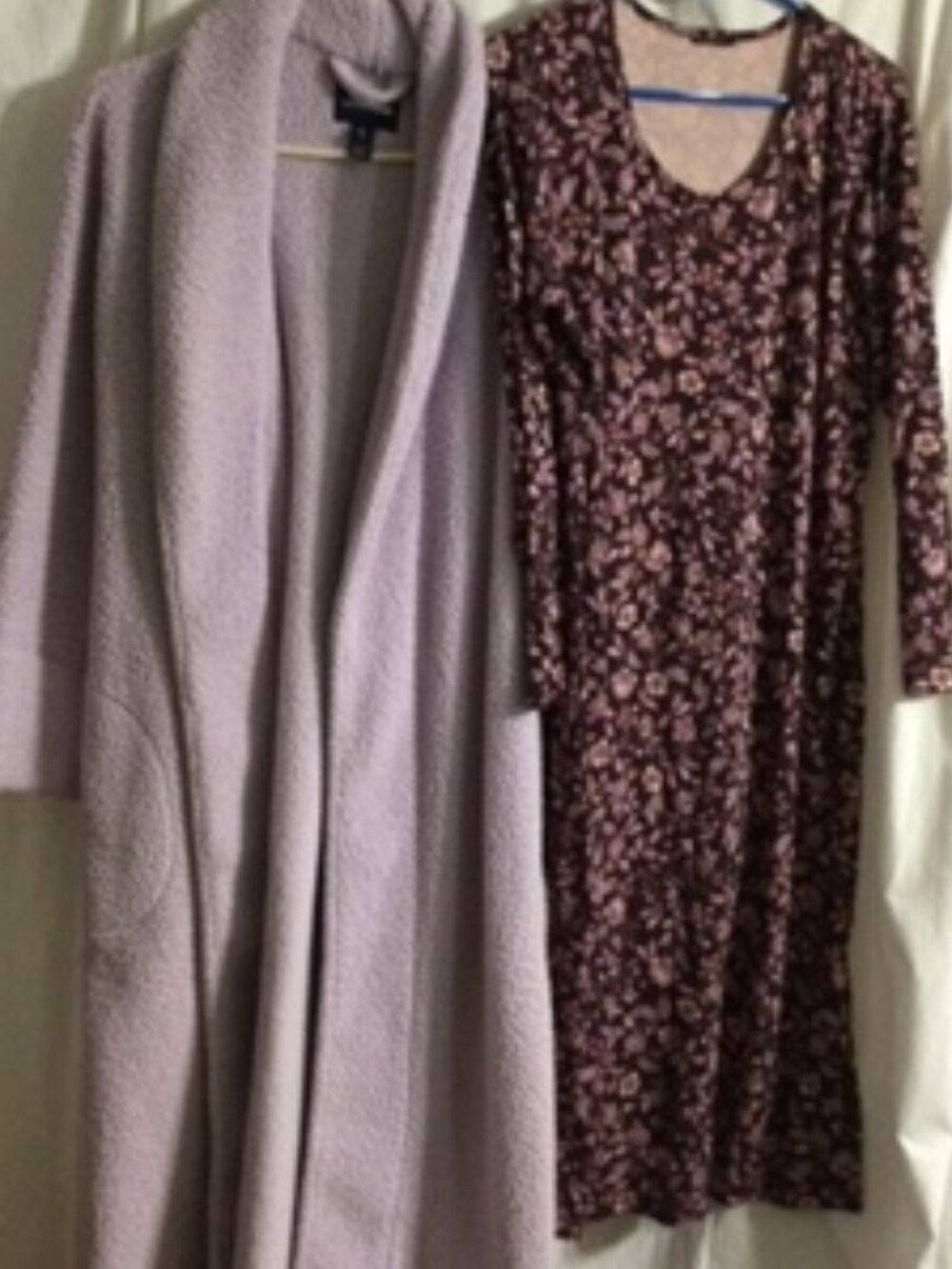 Lands' End robe & nitie set